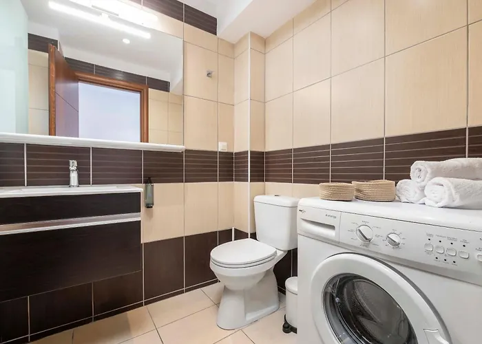 Cozy Central Stay - 3 Min Walk To Beach & Town - I Appartement