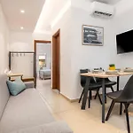 Cozy - 3 Min Walk To & Town - I شقة *