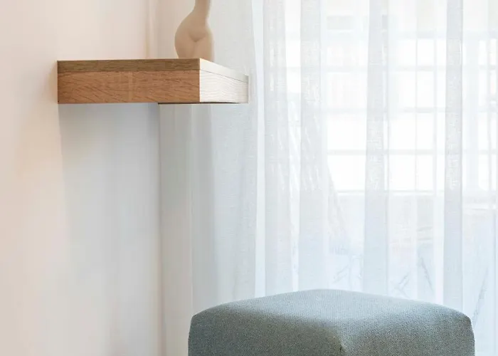 Apartmán Cozy - 3 Min Walk To & Town - I *